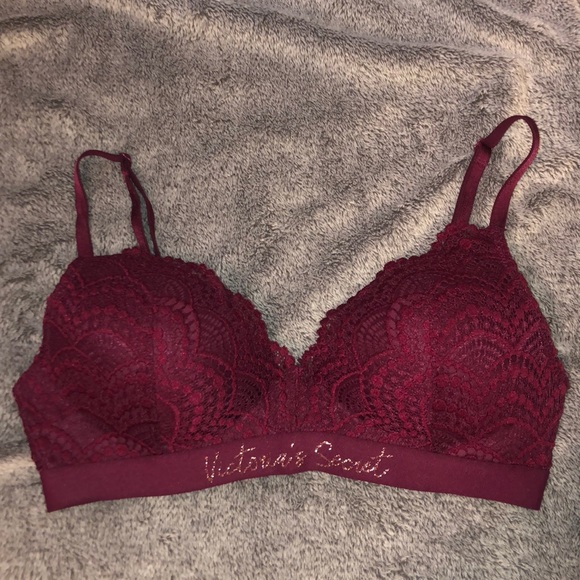 Victoria's Secret Other - Victoria’s Secret Lace Bra